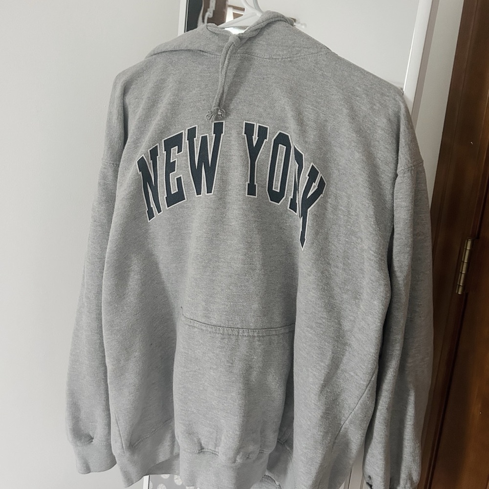 Brandy Melville New York Hoodie